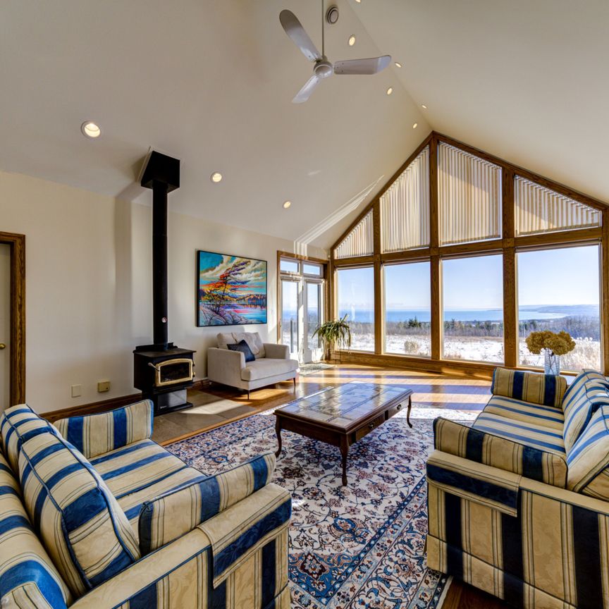 For Lease - 265617 25 Side Road, Meaford, Ontario - Photo 1