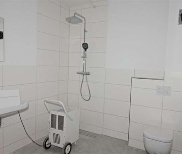 Moderne Obergeschosswohnung mit Balkon in zentraler Lage von Schort... - Photo 6