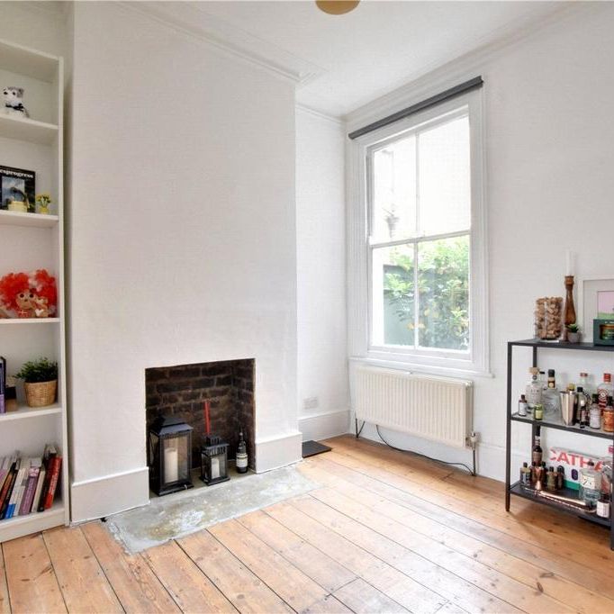 3 bedroom terraced house to rent - Photo 1