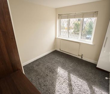 4 bedroom detached house to rent - Photo 3