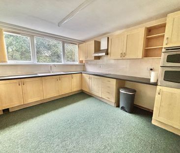 Cleaver Gardens, Nuneaton, CV10 - Photo 1