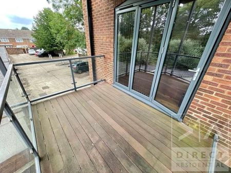 Upper High Street, Epsom, KT17 - Photo 5