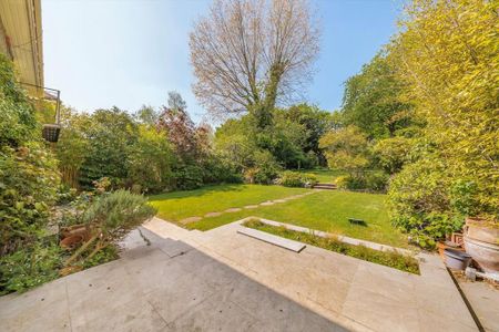 5 bedroom detached house to rent - Photo 5
