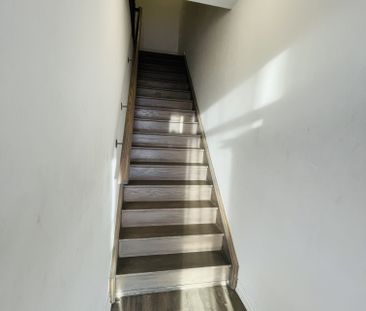 For Lease - 20 Halliford Place Unit# 112, Brampton, Ontario - Photo 3