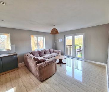 1 Bed Flat, Ash Court, LS14 - Photo 3