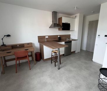 Location Appartement 2 pièces Meublé 18m² LORIENT 56100 - Photo 3
