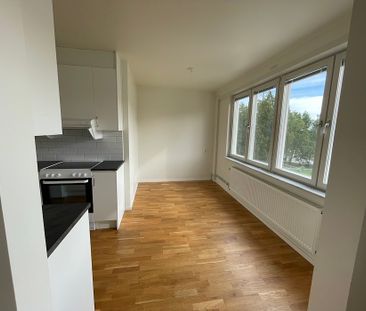 Fjärilstigen 29, Blombacka - Photo 1