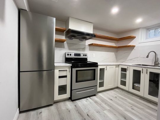 For Lease - 38 Wishing Well Drive Unit# B, Toronto, Ontario - Photo 1