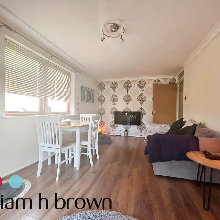 Claremont Heights, Colchester - Photo 1