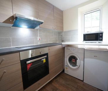 Apartment, 370 High Street - Photo 5