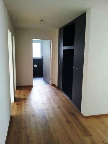 Moderne 4.5-Zimmer-Wohnung in Birmensdorf zu vermieten! - Photo 5