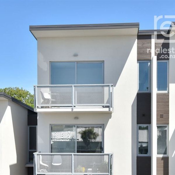 8/318 Barbadoes Street, Christchurch Central, NZ 8011 - Photo 1