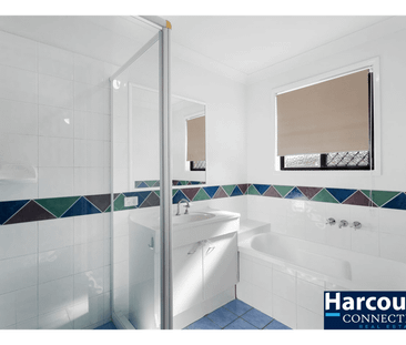 Spacious home ready for family living - Photo 1