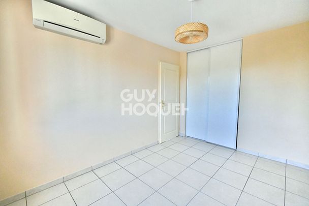 Appartement 2 chambres, terrasse, parking - Photo 1