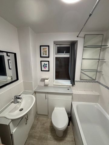 1 Bed Flat, Bentley Court, SO15 - Photo 5