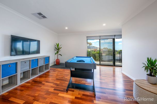 Beautiful Family Home - Photo 1