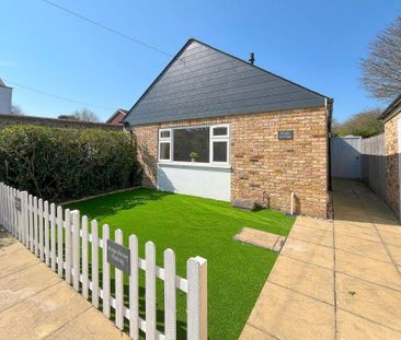 2 bedroom bungalow to rent - Photo 1