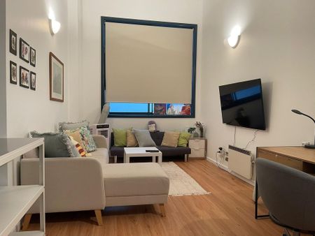 Renovated, Fully Furnished Apartment for Two Persons with High-Speed Wifi - Photo 2