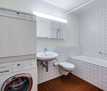 Light-filled apartment in a well-maintained residential area - Foto 2