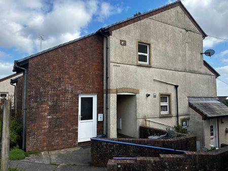 Llys Y Llyfyrgel, Burry Port, Carmarthenshire, SA16 0AY - Photo 5