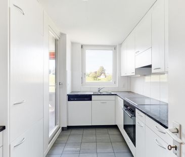 Bright apartment with great views of the countryside! - Photo 6