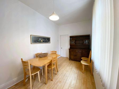 Terraced House to rent on - Photo 2