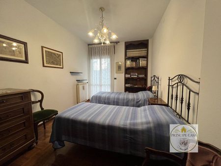 Quadrilocale via Martiri della Libertà, Centro Storico, Este - Photo 4