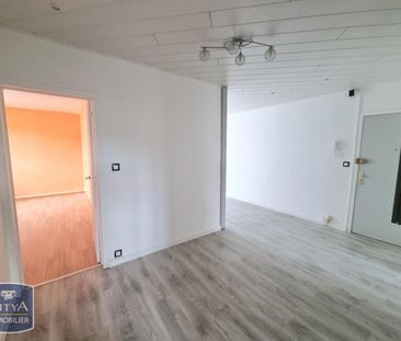 Location Appartement 3 pièces 69m² BEAUMONT 63110 - Photo 4