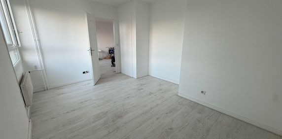 Location Appartement 4 pièces 77m² SURVILLIERS 95470 - Photo 2