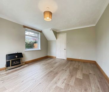 2 bedroom End Terraced House to let - Photo 1