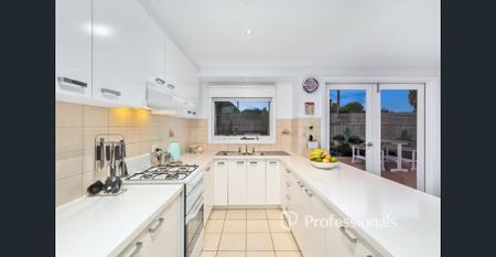 Easy Maintain Family Home - Photo 3