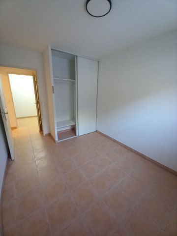 Location Appartement 2 pièces 51m² - Photo 3