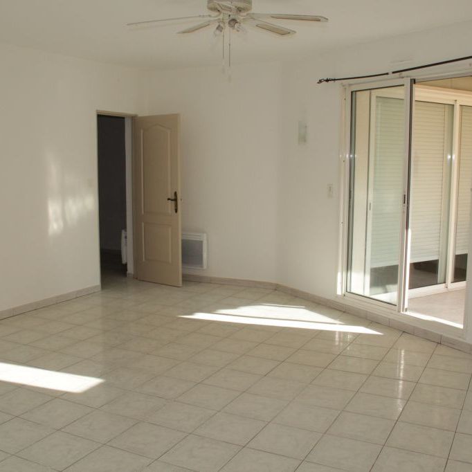 A LOUER - CARPENTRAS - APPARTEMENT- 4PIECES- 84M², - Photo 1