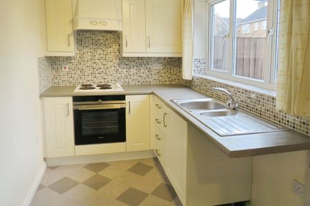 Elmcroft Close - Photo 2