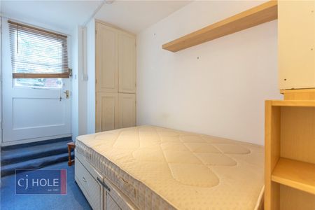 Clifton Park Road, - Photo 5