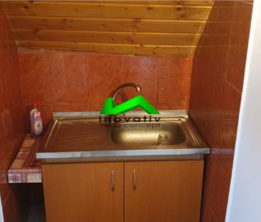 Garsoniera de inchiriat la casa Sibiu zona strazii Record - Fotografie 4