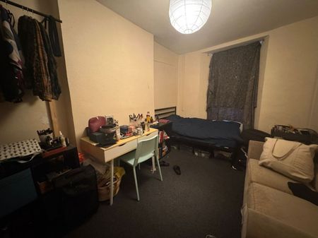 Deptford Broadway, London - Photo 2