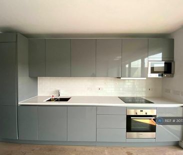 2 bedroom flat to rent - Photo 6
