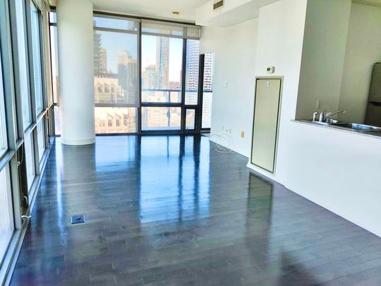 For Lease - 37 Grosvenor Street Unit# 3403, Toronto, Ontario - Photo 1
