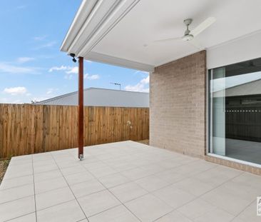 18 Robin Street, Morayfield, QLD, 4506 - Photo 4