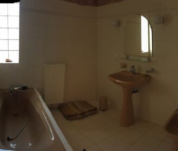 Location Appartement 2 pièces 70m² - Photo 4