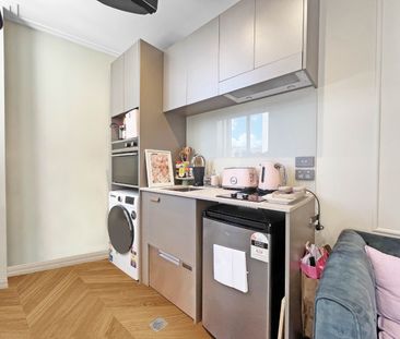 Welcome to 101A in Chevron Suites - Photo 6