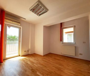 Duplex P+1, Stefan cel Mare-Mosilor-Fainari, 4 camere,104mp,bloc 2013 - Photo 3
