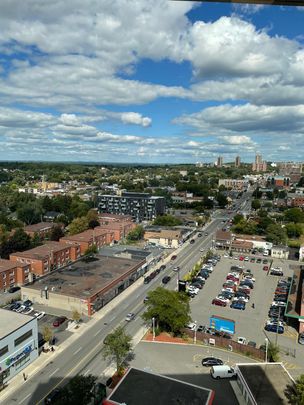 280 Montgomery - Photo 1