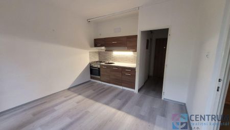 Pronájem bytu 1+1 36 m² - Фото 3