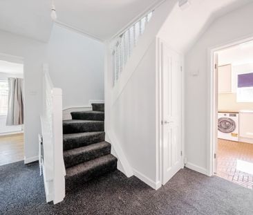 3 bedroom detached house to rent - Photo 5
