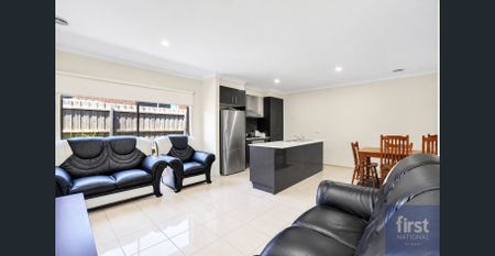 🏡 !! Spacious 3-Bedroom Home with Comfort & Convenience in Tarneit – Close to Schools, Shops & Transport – For Rent !! - Photo 2