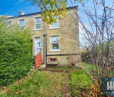 2 bedroom end of terrace house to rent - Photo 2