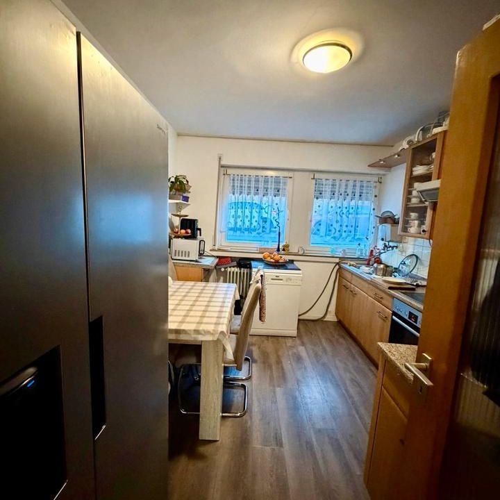 4-Zimmer-Wohnung mit Balkon und Garage – ca. 90 m² – in Siegen - Foto 1