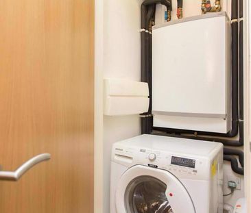 1 bedroom ground floor flat to rent - Photo 5